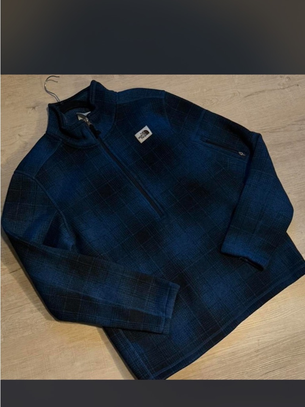 North Face Men’s Blue Quarter-Zip Fleece Sweater